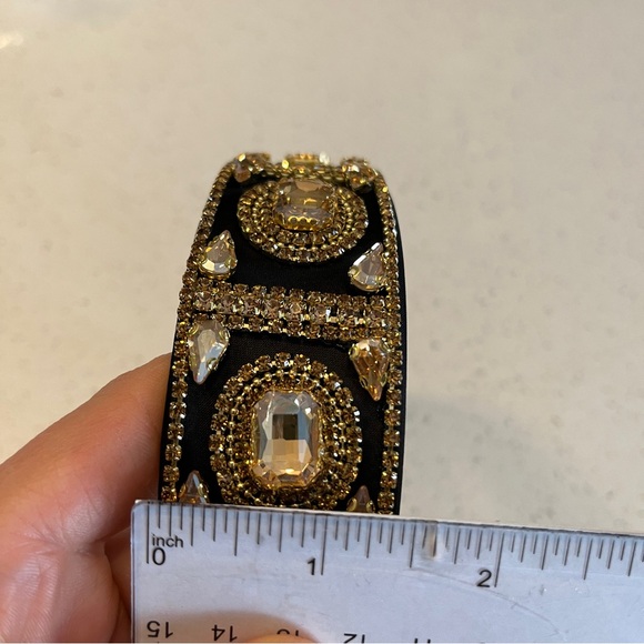 Elegant Black and Gold‎ Rhinestones Embellished Headband - Picture 7 of 9